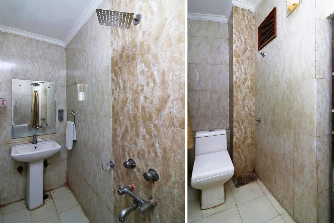 Oyo Hotel Metro Tower Near Ambience Mall New Delhi Bagian luar foto